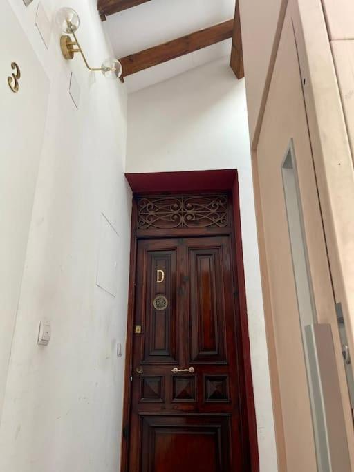 Gran Atico Con Terraza En El Centro De Alicante Exterior foto