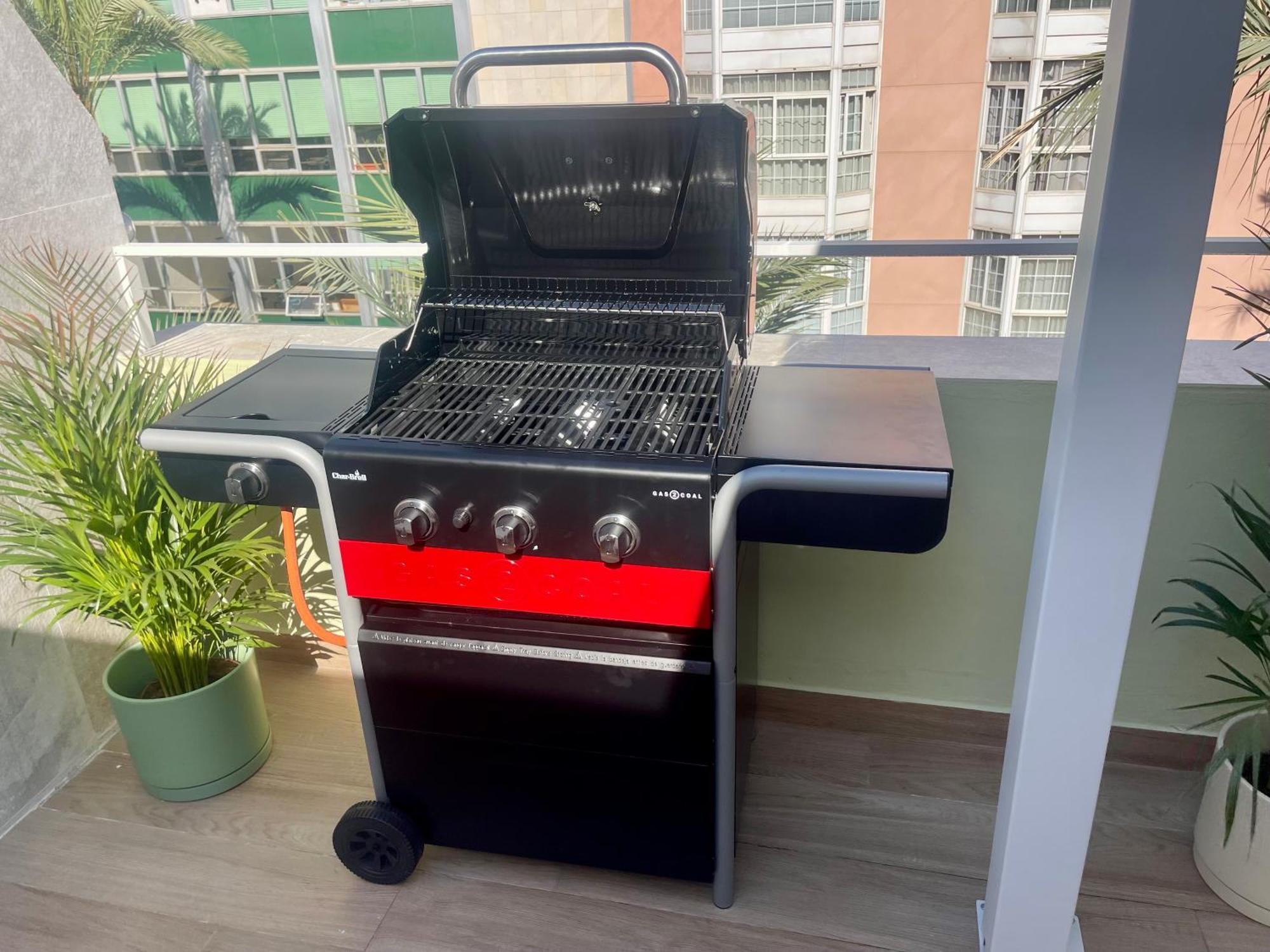 Gran Atico Con Terraza En El Centro De Alicante Exterior foto