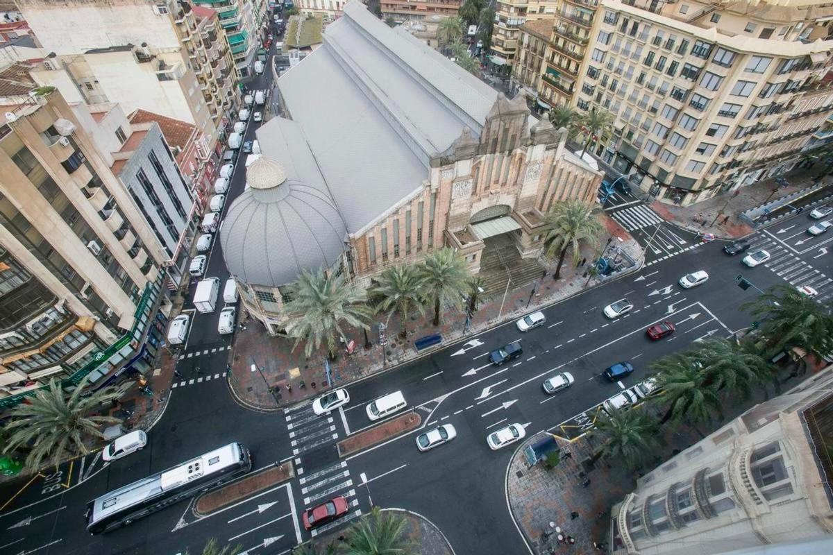 Gran Atico Con Terraza En El Centro De Alicante Exterior foto